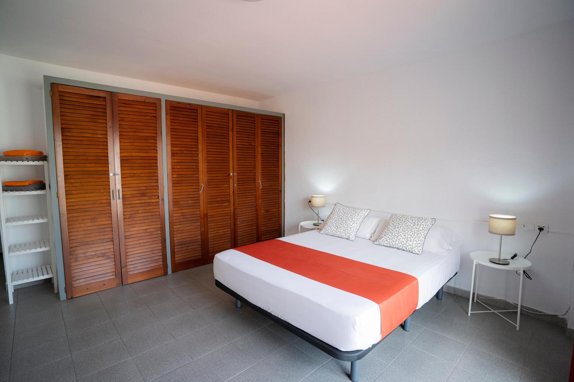 Apartaments Atzavara Калелья Номер фото