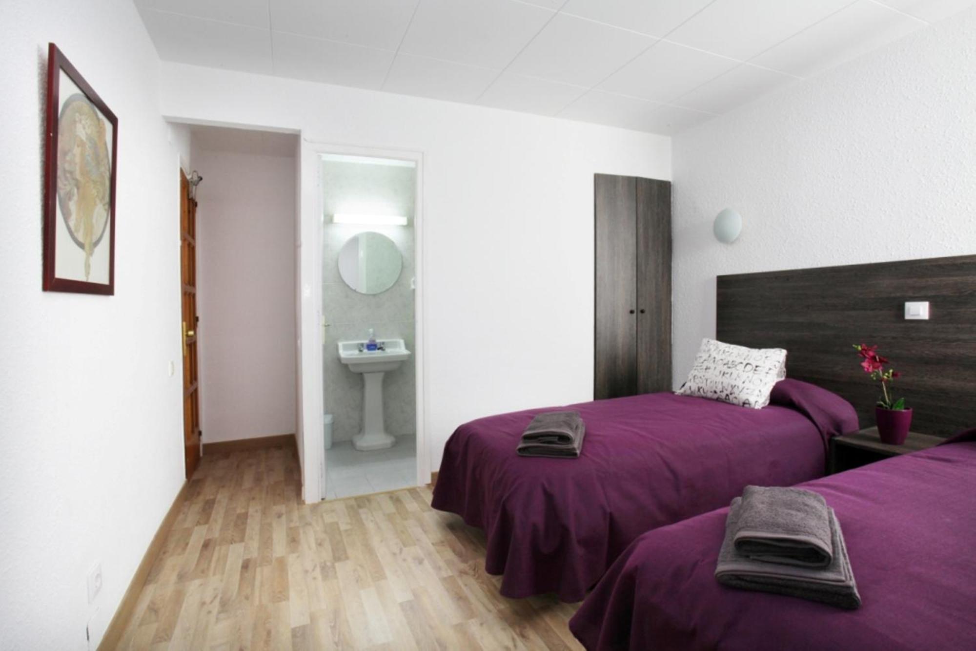 Apartaments Atzavara Калелья Номер фото