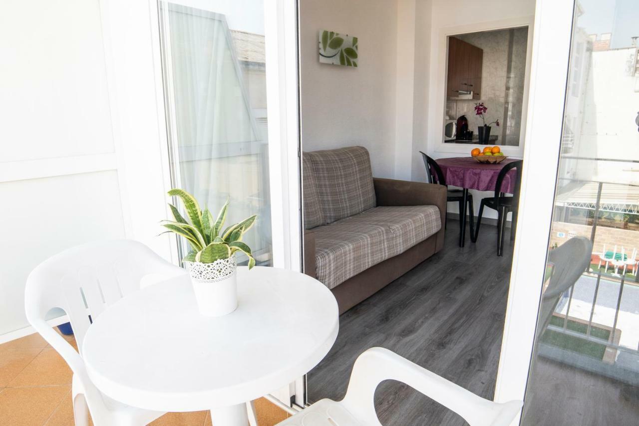 Apartaments Atzavara Калелья Экстерьер фото